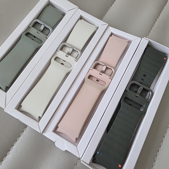 Samsung Galaxy Watch Bands Set - Picture 3 of 5
